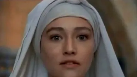 Cum arată astăzi Olivia Hussey, interpreta fecioarei Maria în filmul ''Iisus din Nazaret''