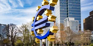 <span style='background-color: #1e73be; color: #fff; ' class='highlight text-uppercase'>FINANCIAR</span> Bloomberg: Uniunea Europeană se apropie de un acord care ar facilita avansarea uniunii BANCARE