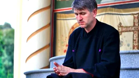 Cristian Pomohaci, primul beneficiar al legii care îi scapă pe evazioniști de închisoare dacă achită prejudiciul / Fostul preot va plăti o amendă de 40.000 de lei în locul condamnării cu suspendare