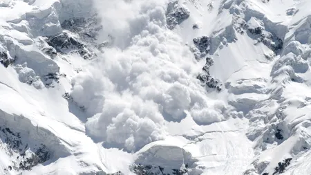 Elveția este sub amenințarea avalanșelor. Autoritățile au emis cel mai înalt nivel de alertă, iar unele stațiuni montane sunt izolate complet
