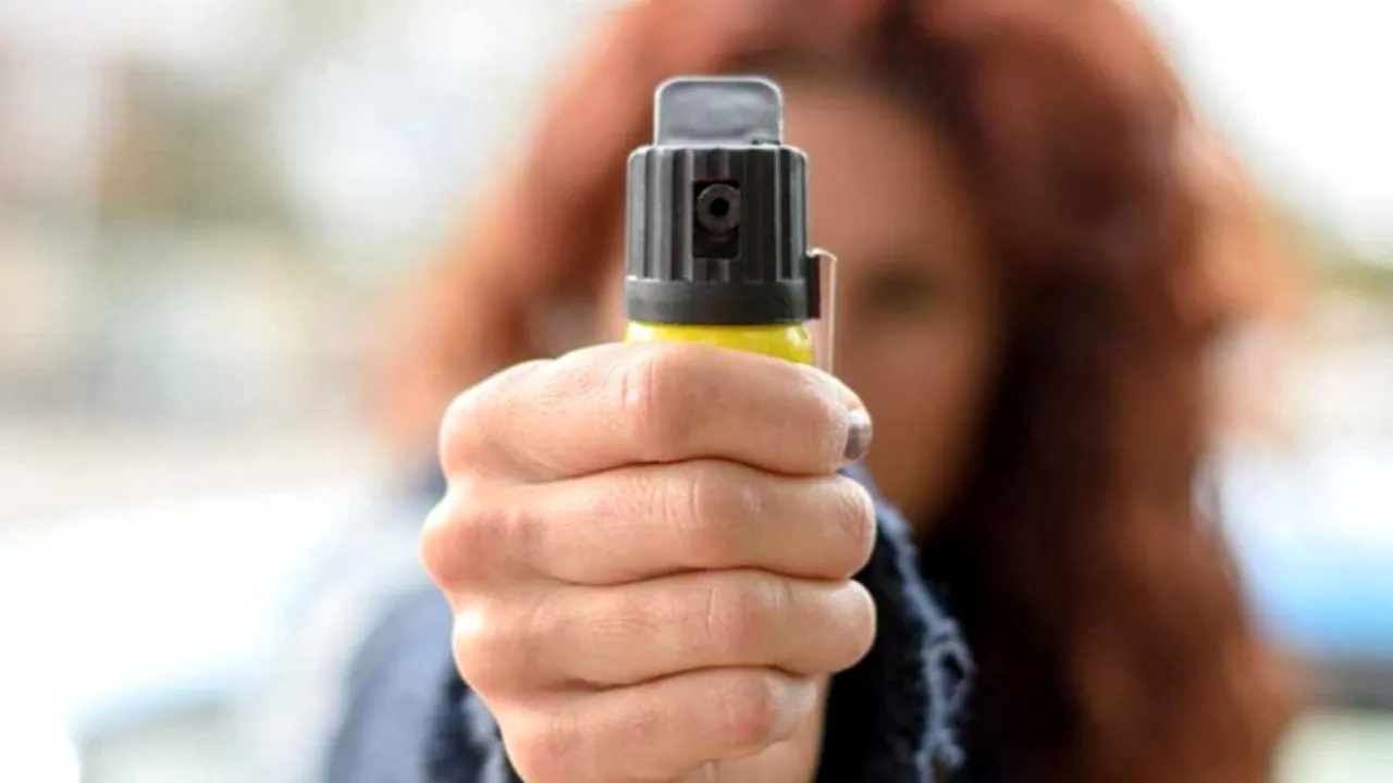 Un bărbat din Pitești a fost JEFUIT DE O PROSTITUATĂ! L-a atacat cu spray lacrimogen și i-a furat 10.000 de euro