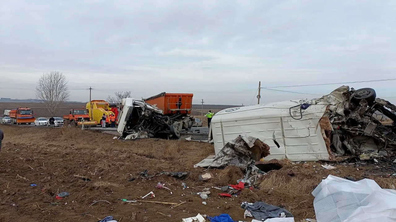 Omul de afaceri Ștefan Mandachi, despre accidentul din Iaşi: „Chiar acolo, unde a avut loc carnajul, ar fi trebuit să fie o autostradă mare. Şapte oameni aşezaţi direct în sicrie pe şoselele Moldovei”