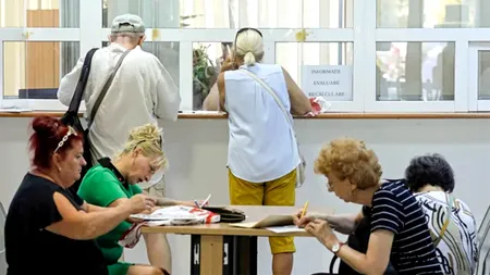 Vârstă scăzută de PENSIONARE pentru o parte dintre femeile din România. Ce condiții trebuie să îndeplinească