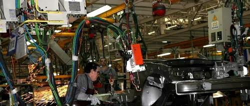 Argeș: Uzina Dacia de la Mioveni își întrerupe activitatea de producție luni și marți