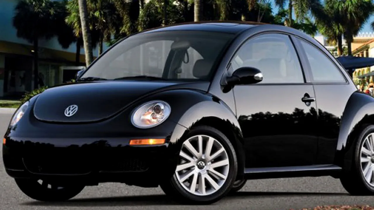 Imagini spion cu noul VW Beetle - GALERIE FOTO
