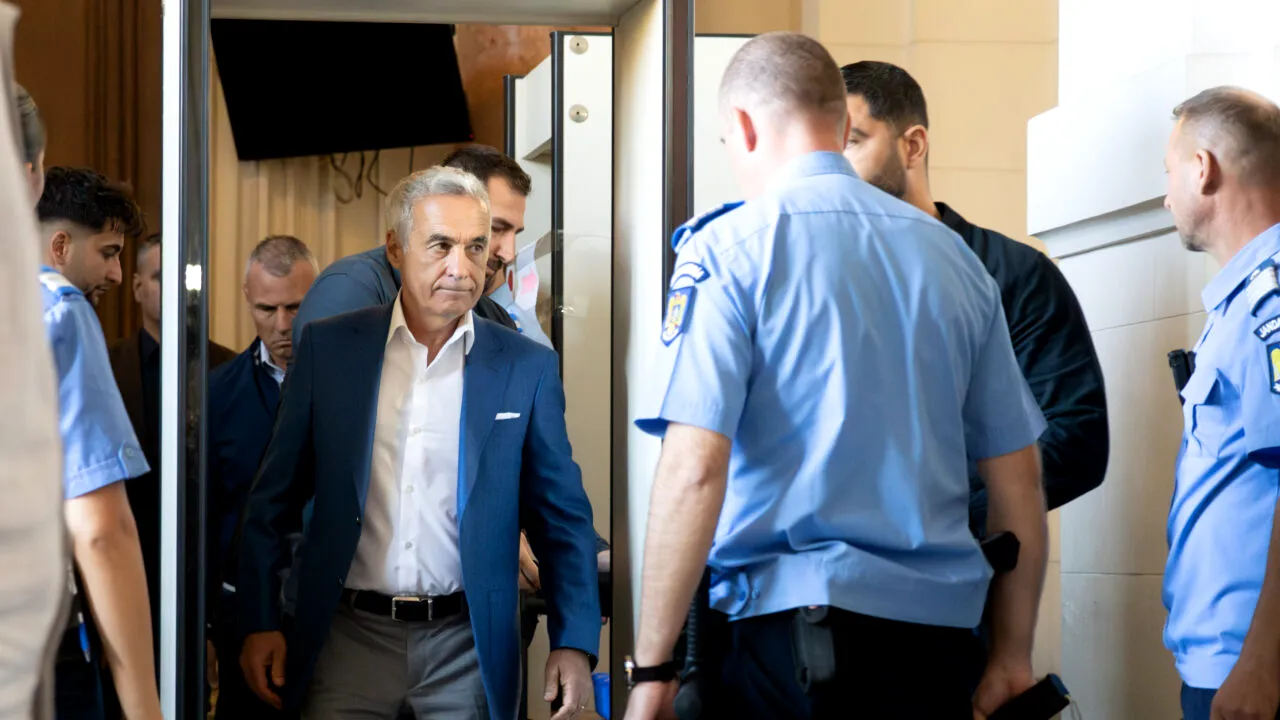 Călin Georgescu rămâne în arest pentru încă 30 de zile. Decizia magistraților de la Curtea de Apel