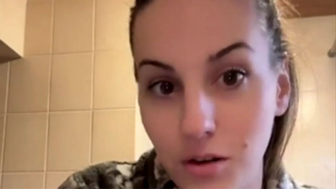 Românca din imagine s-a măritat cu un arab. Câte neveste are soțul Mariei, în total: „Are și amantă!