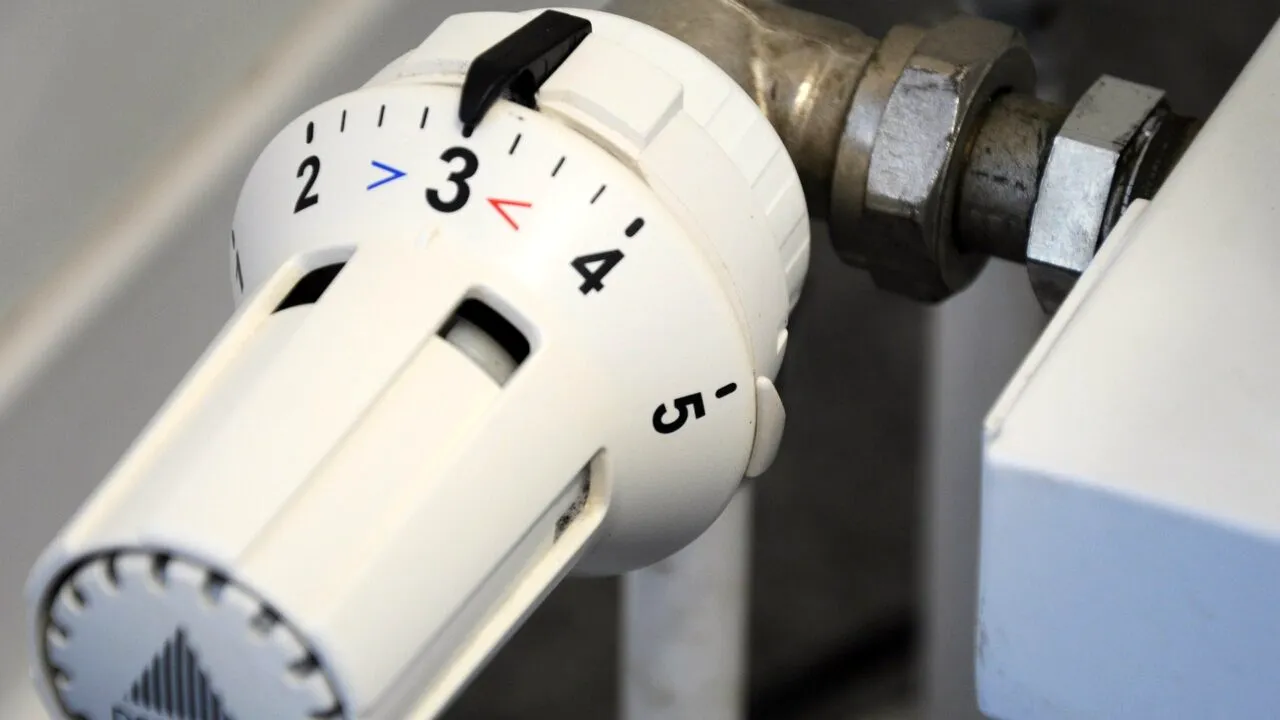 Cât consumă o centrală electrică pe lună? Toți românii ar trebui să știe