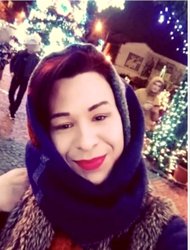 Șocant: „Monalisa”, unul dintre cei mai cunoscuţi travestiţi din Iaşi, a murit în timp ce era LIVE pe Facebook / Sursa foto: Ziarul de Iași