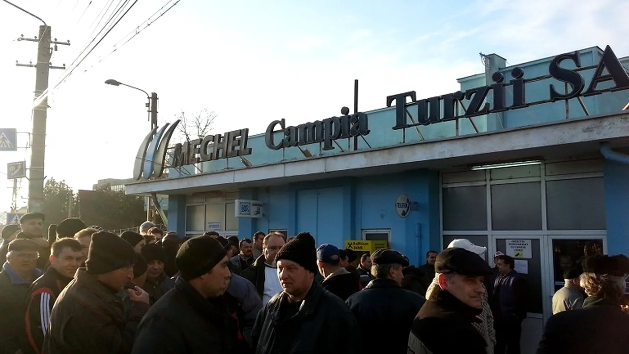 Foștii angajați ai Mechel Câmpia Turzii au blocat de mai multe ori drumul european E60