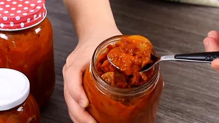 ZACUSCA din comerț: UNA DIN TREI conține zahăr adăugat