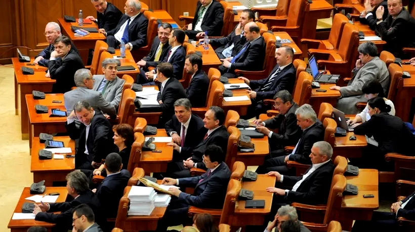 Proiect: votul multiplu să fie sancționat cu suspendarea până la un an a parlamentarului