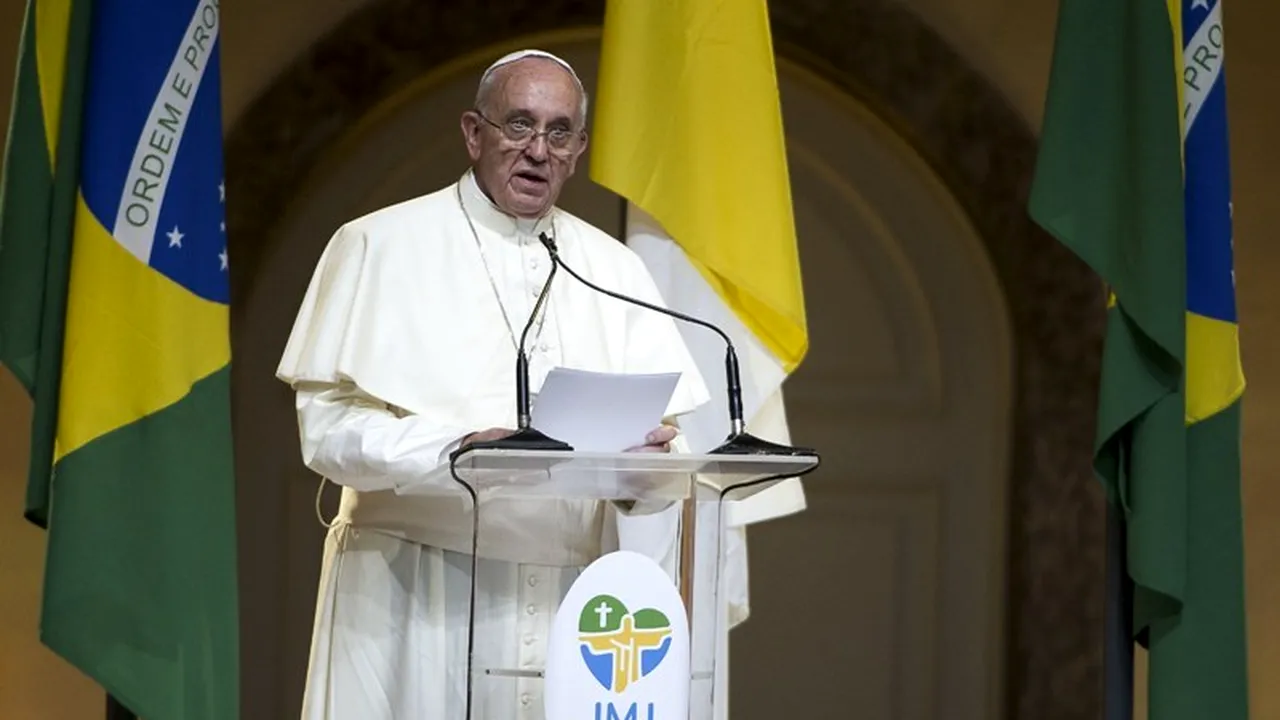 O bombă artizanală a fost descoperită în Brazilia înainte de vizita papei Francisc