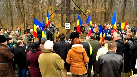 Opt inculpați care l-au COMEMORAT pe Corneliu Zelea Codreanu, trimiși în judecată. Au utilizat în public simbolurile fasciste, legionare și xenofobe