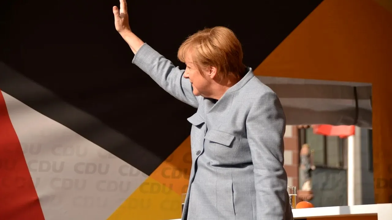 Angela Merkel, primită la Castelul Windsor de Elisabeta a II-a a Marii Britanii