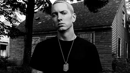 Eminem a vorbit în premieră despre dependența de medicamente care era să-l omoare. 