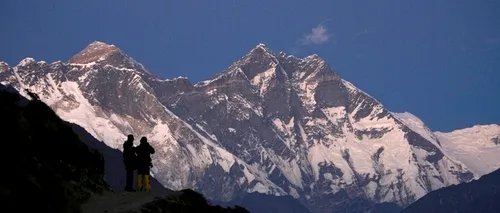 Nepalul vrea să interzică escaladarea alpină de către persoanele cu handicap sever 