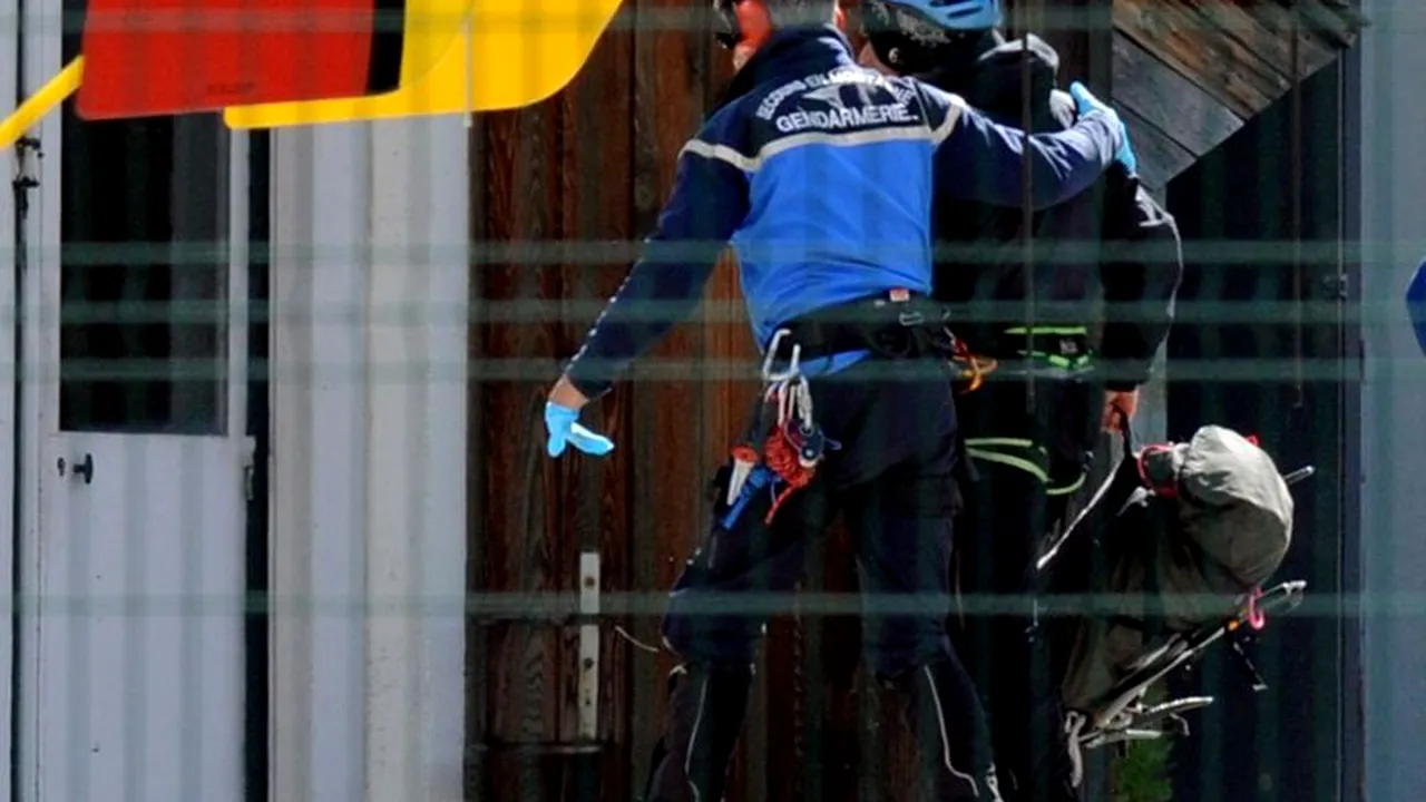 Nouă alpiniști au murit într-o avalanșă în masivul Mont Blanc