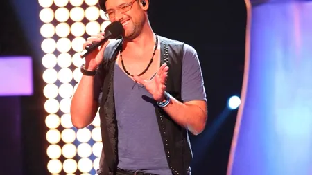 VOCEA ROMÂNIEI, SEZONUL 2. Tibi Scobiola  i-a convins pe toți jurații să se întoarcă cu piesa „Ordinary people