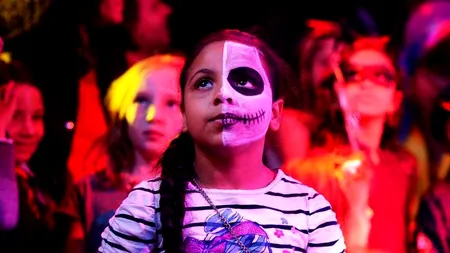 HALLOWEEN 2014. Google sărbătorește evenimentul printr-un Doodle interactiv. Semnificații și obiceiuri de Halloween