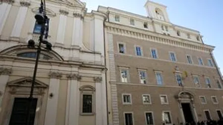 Banca Vaticanului închide aproximativ 900 de conturi, printre care trei deținute de ambasade