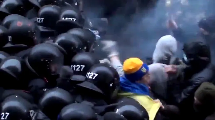 SUA solicită Ucrainei să evite confruntările violente cu manifestanții