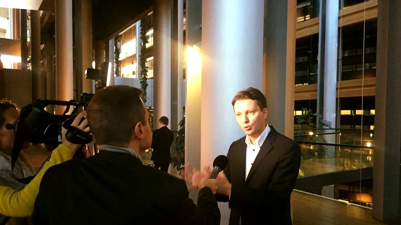 Europarlamentar: MCV trebuie să continue pentru că ne apără de încercările guvernelor PSD - ALDE de a pune mâna pe justiție


