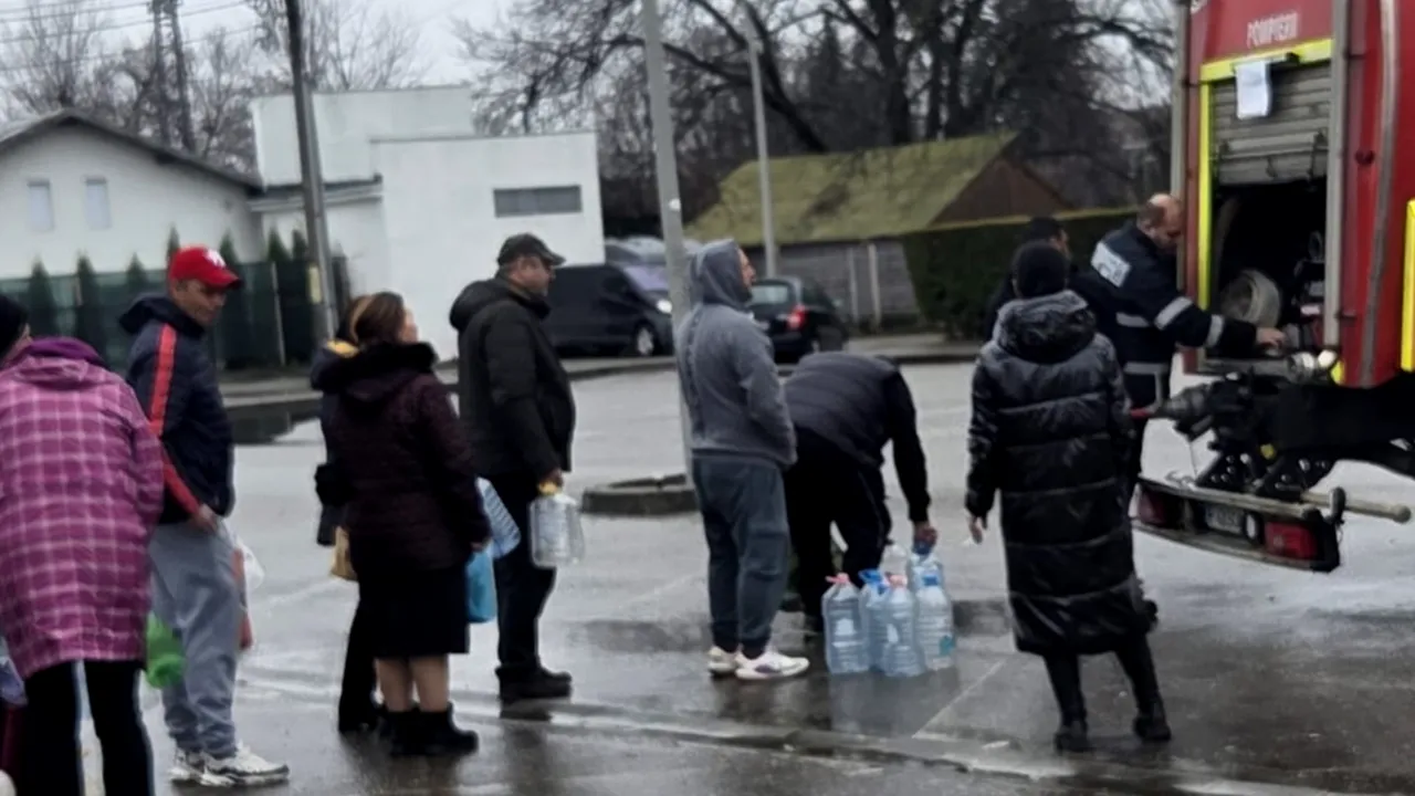 Zeci de mii de români din Prahova și Dâmbovița, fără apă potabilă. Oamenii se alimentează din cisterne. Primarul Câmpinei: „Să le explice doamna Buzoianu câmpinenilor de ce nu au apă. Să vină să vadă realitatea de la fața locului, nu din rapoarte frumos redactate!”