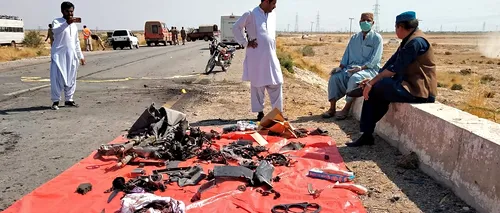 Cel puțin nouă polițiști au fost UCIȘI într-un atentat sinucigaș în Pakistan