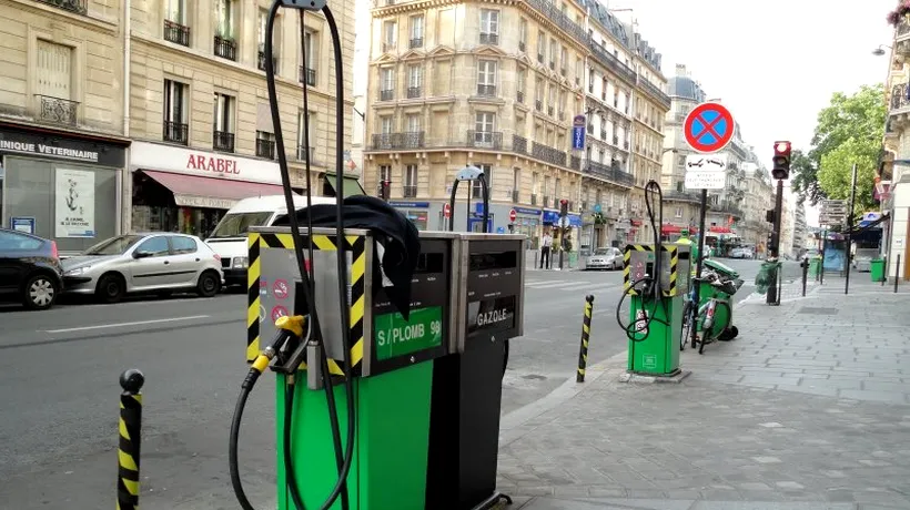 Guvernul francez a luat măsuri pentru scăderea imediată, dar limitată, a prețurilor carburanților