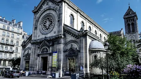 Un român, suspectat de incendierea unei biserici la PARIS. Reținut de autorități, el va fi supus unei evaluări psihiatrice