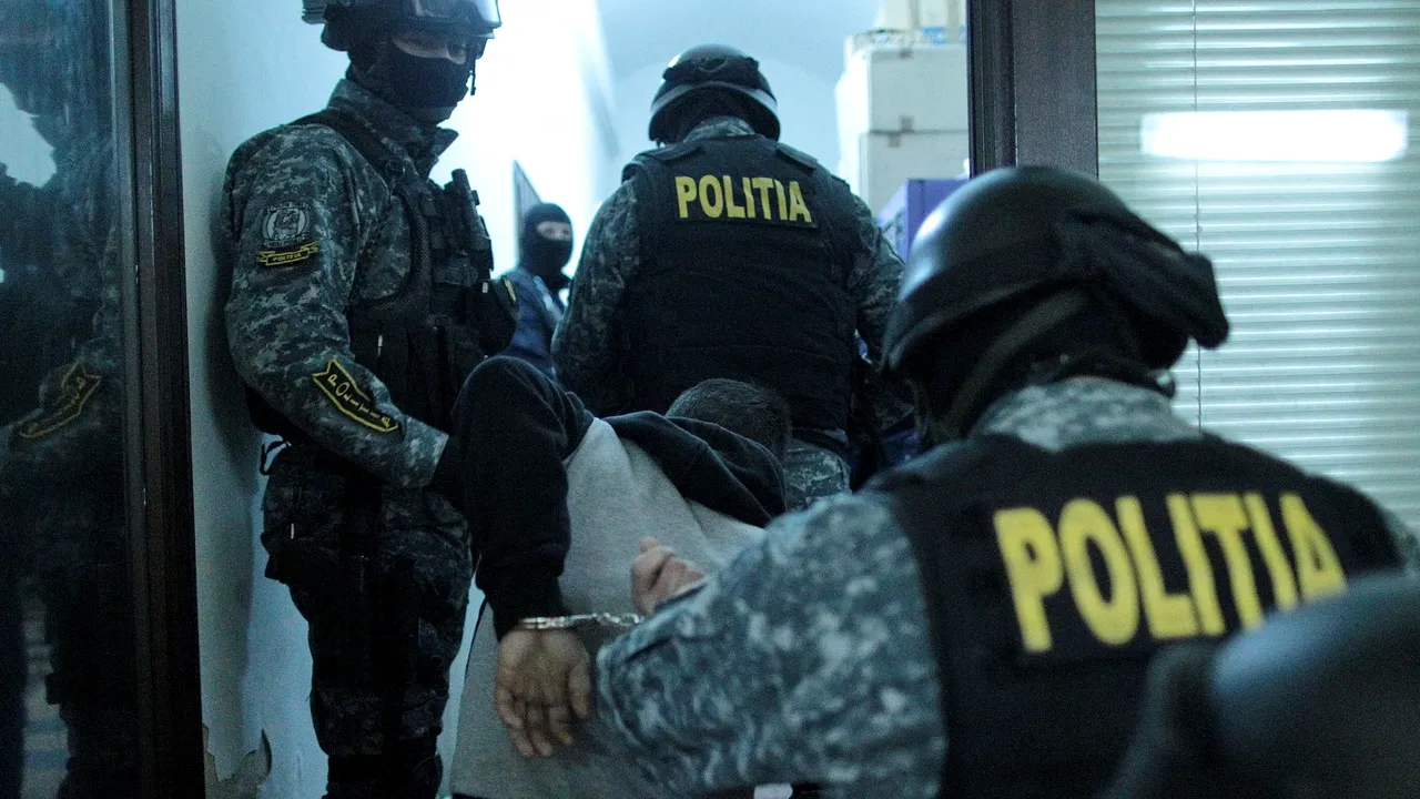 Ministrul Dan vrea adevărul după eșecul acțiunii DIICOT care-l viza pe liderul clanului Ghenosu: E foarte grav dacă s-a întâmplat așa ceva