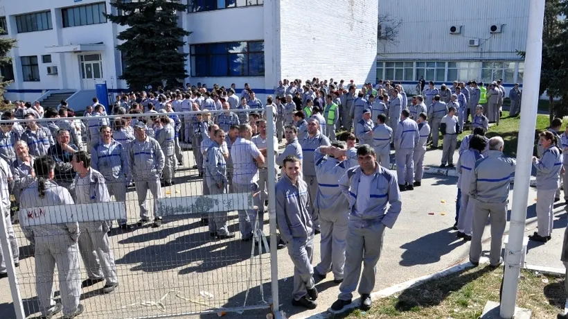 Angajații Dacia și-au reluat activitatea. Sancțiuni pentru protestatari