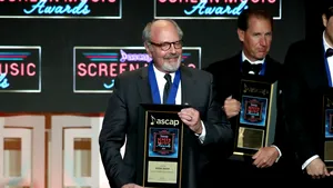 Hollywood, în doliu: compozitorul genericului superproducției „X-FILES” s-a stins din viață de Ziua Americii!