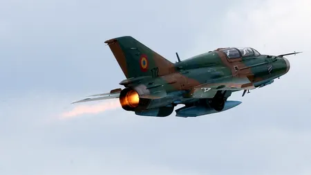 Incident aviatic cu un avion al Armatei Române: rezervoarele suplimentare ale unui MiG-21 s-au desprins de avion