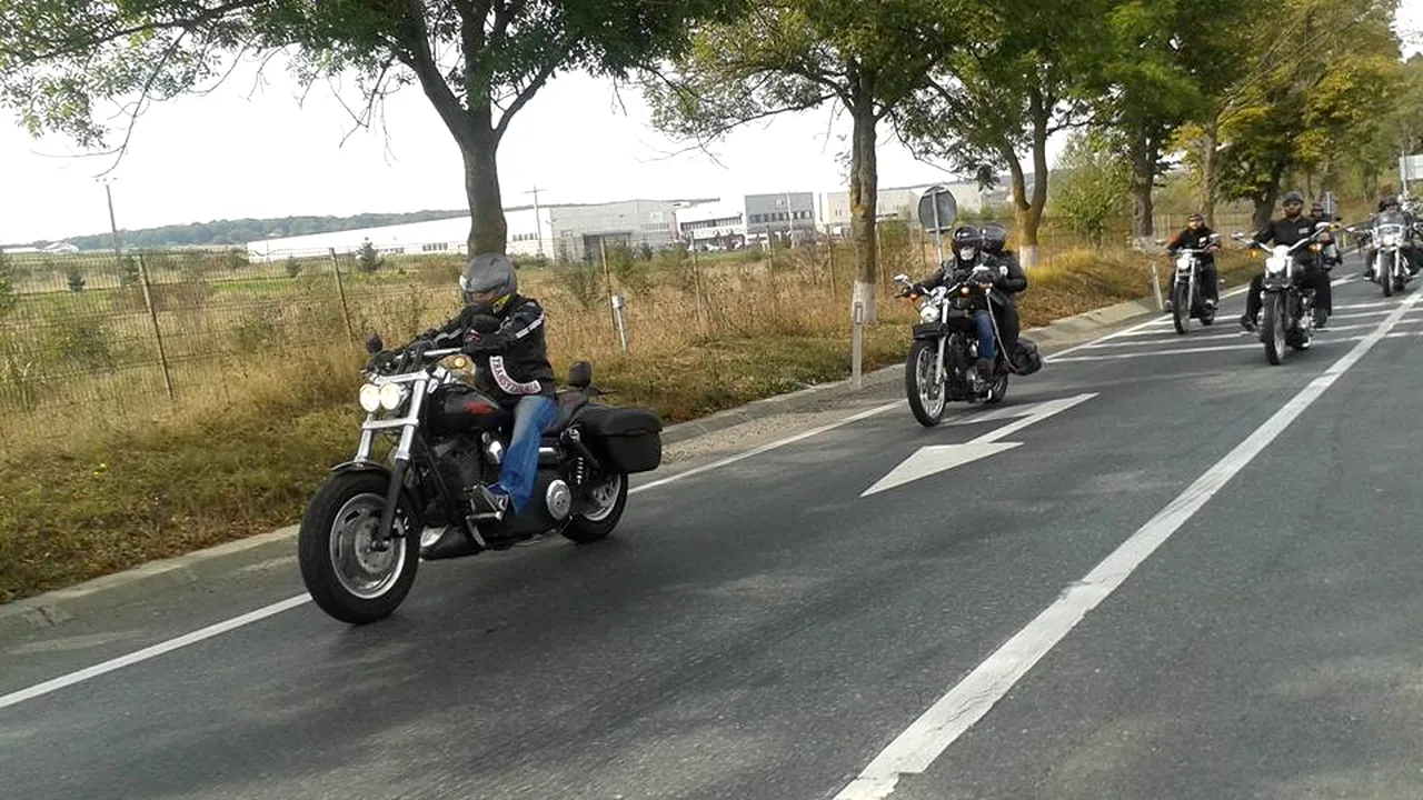 Opt motocicliști din banda Hells Angels au fost ridicați de polițiștii bucureșteni. Suspecții sunt audiați la Serviciul Omoruri