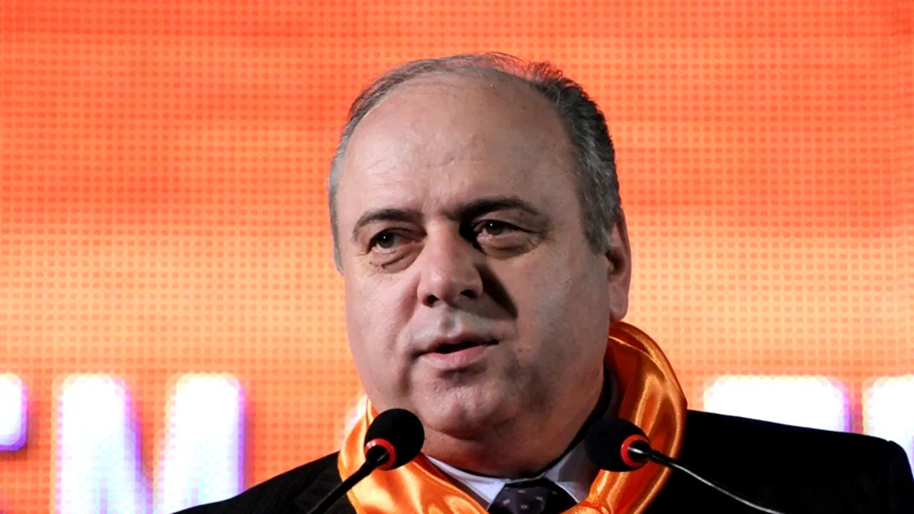 Pinalti, denunț împotriva unui „politician important