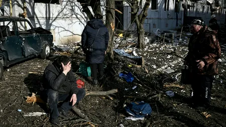 „Mi-au ținut pistolul la cap și m-au batjocorit.'' Mărturia cutremurătoare a ucrainencei violate de soldații ruși care i-au ucis soțul, în faţa fiului lor