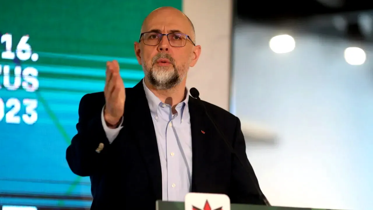 Kelemen Hunor lansează acuzații dure la adresa USR și a lui Nicușor Dan:„Acordul cu MERCOSUR nu a fost discutat în coaliție, e inacceptabil. Acordul nu trebuia aprobat acum”