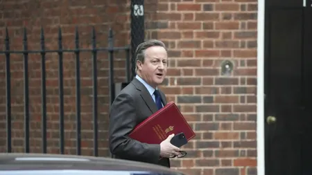 Cameron este favorabil suplimentării contribuțiilor pentru apărarea NATO, dar consideră IMPRUDENTE afirmațiile lui Trump