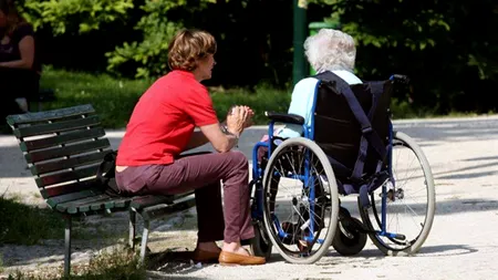 Șocul de care au avut parte doi îngrijitori din ITALIA. Gestul Martei, o bătrână de 84 de ani, a scandalizat toată țara!