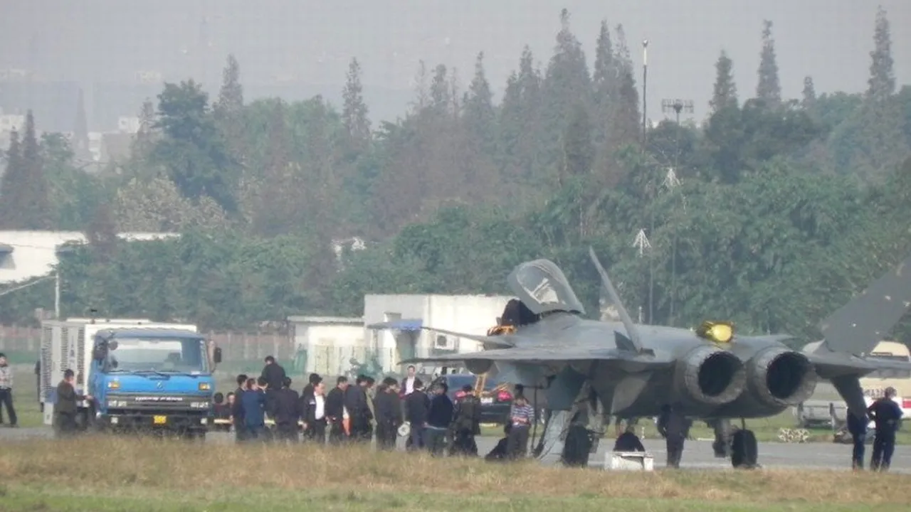 China anunță crearea unei zone de apărare aeriană chineză, peste insulele japoneze Senkaku