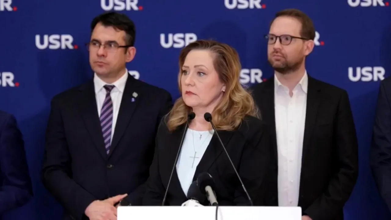 EXCLUSIV | USR ignoră instanța și o sabotează în continuare pe Elena Lasconi. După 5 mai ar urma să fie demisă de la șefia partidului