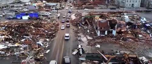 FOTO și VIDEO | Cum arată dezastrul fără precedent lăsat în urmă de zeci de tornade care au măturat SUA. Biden: „Arată ca o zonă de război”
