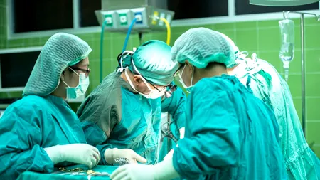 Un tânăr de 20 de ani, fără boli cunoscute, a decedat din cauza COVID-19