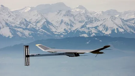 Avionul Solar Impulse a decolat de la Madrid pentru o primă încercare de zbor intercontinental