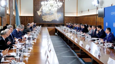 VIDEO | Discuții în Consiliul Tripartit privind majorarea salariului minim în construcții și agricultură. Cu cât vor crește salariile românilor?