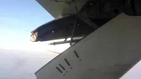 Nimeni nu vrea să vadă așa ceva pe geamul avionului în care se află