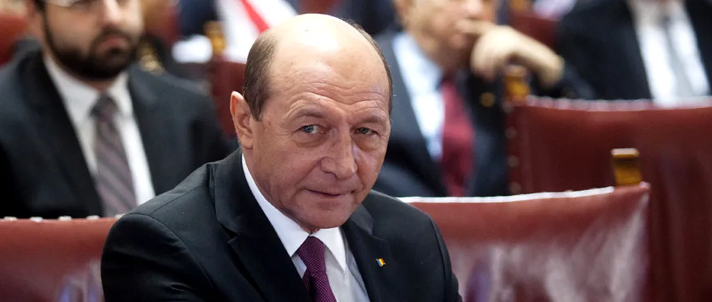 Referendumul lui Băsescu a fost respins în Parlament la un vot diferență. PSD a votat pentru referendum, iar PNL împotrivă