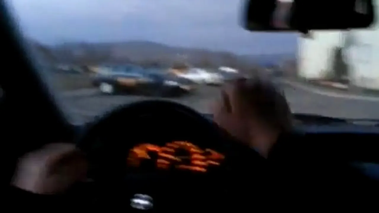 Inconștiență la volan. Teribilism șocant din partea unui șofer de 18 ani din Sibiu. VIDEO